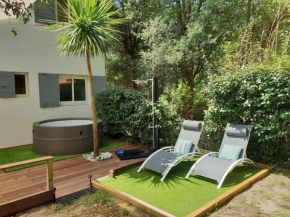 Villa avec Jacuzzi - 500 m de la plage et du lac !
